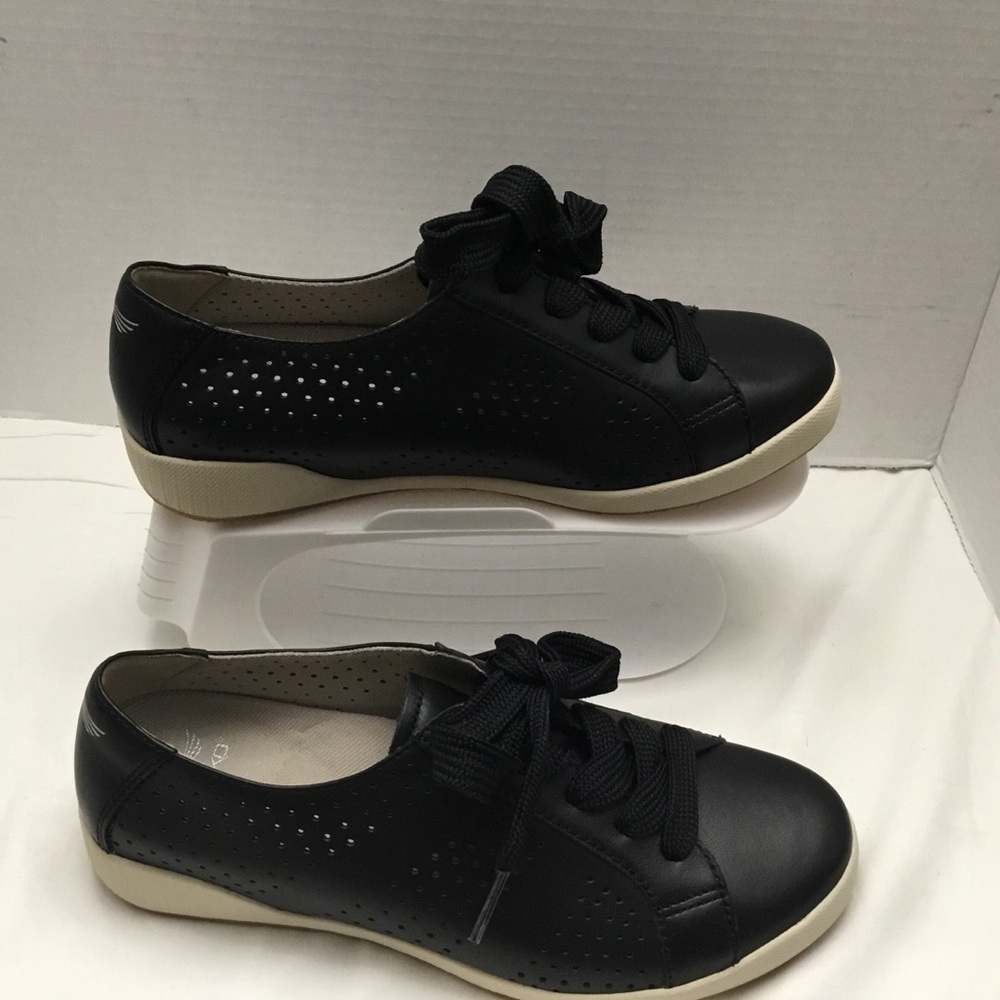 DANSKO SHOES women size 7